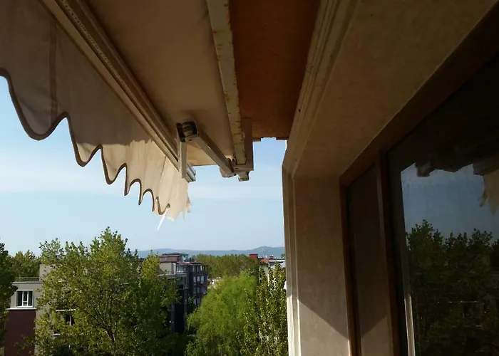 In River Park サニービーチ