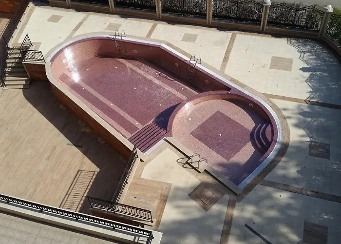 アパート In River Park